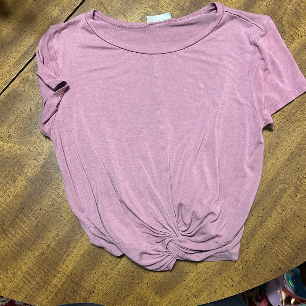 Women's Pink Knotted Top